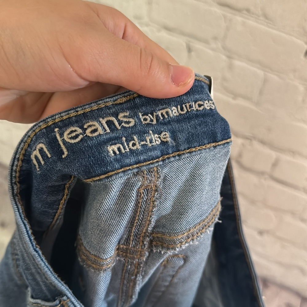 NWT M Jeans by Maurices Mid-Rise Jean Shorts - Picture 7 of 8